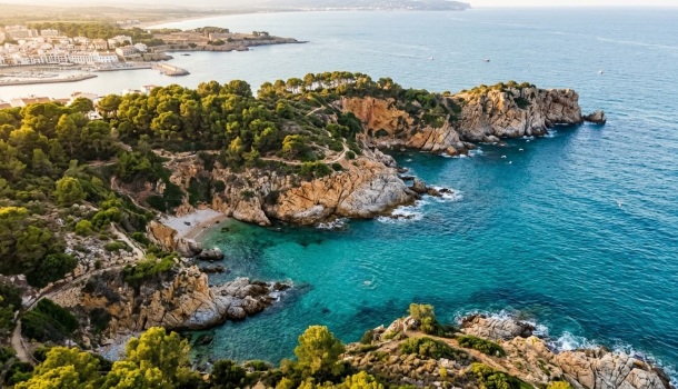 Clínica de longevidad y medicina estética en L’Escala, Girona – Costa Brava